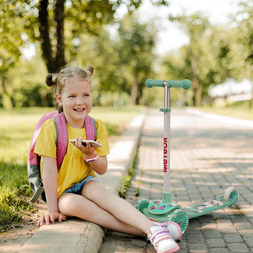 Three-wheel scooter Meteor Funny mint