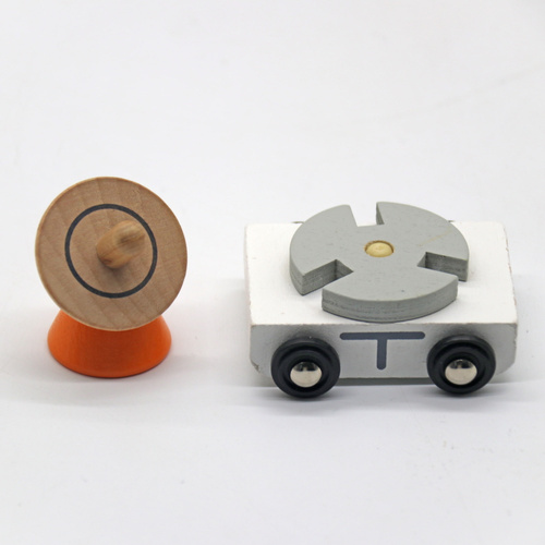 Wooden rocket – space station