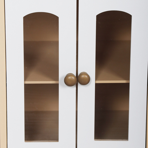 Drewniana kuchnia narożna z akcesoriami