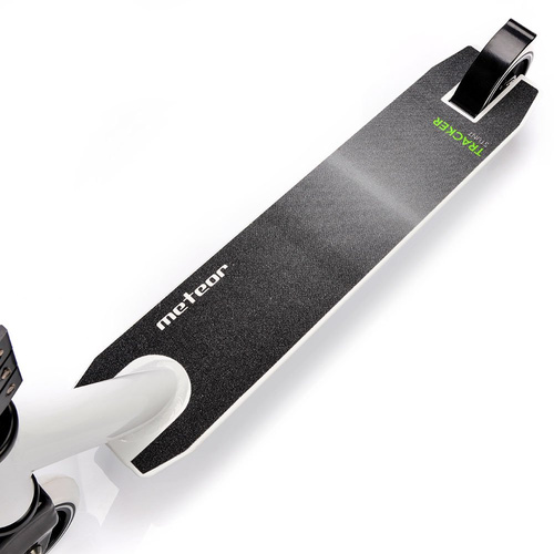 METEOR SCOOTER TRACKER white/black