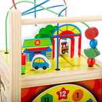 Wooden Walker – manupulative cube multicolour